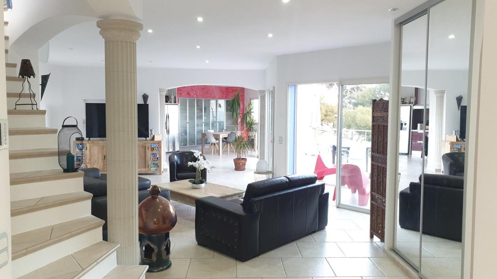 Villa Andalucia, Pisc Chauf Mai A Sept 拉西约塔 外观 照片